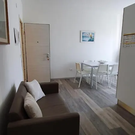 Lino Apartament *