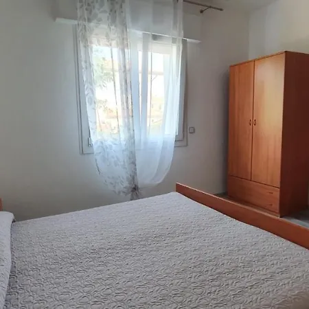 Lino Apartment *