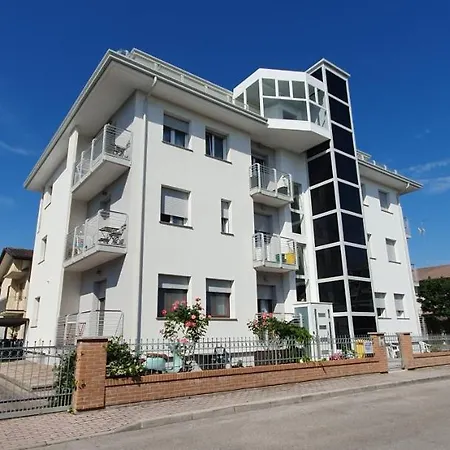 Lino Apartment